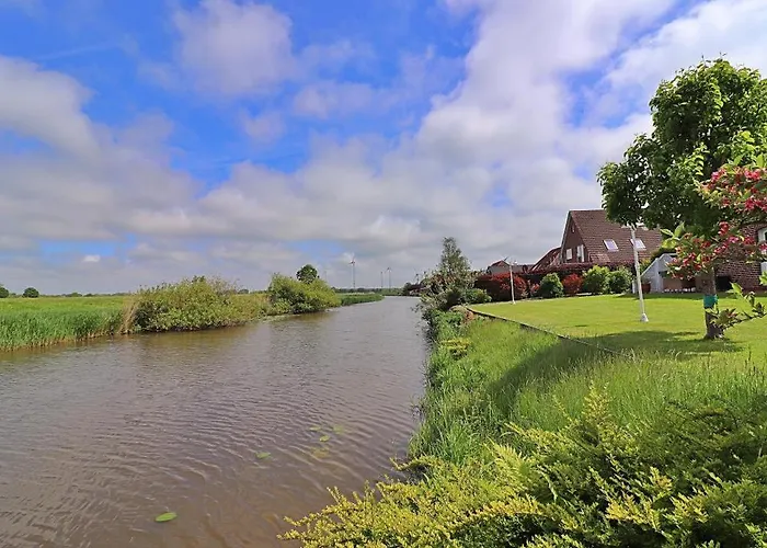 Neu! Am Idyllischen Tief - Nordsee Daire Dornum
